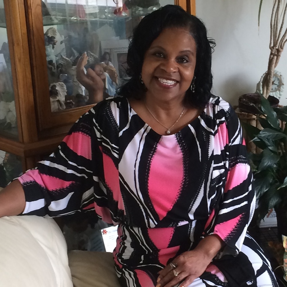Meet your Posher, Sherry